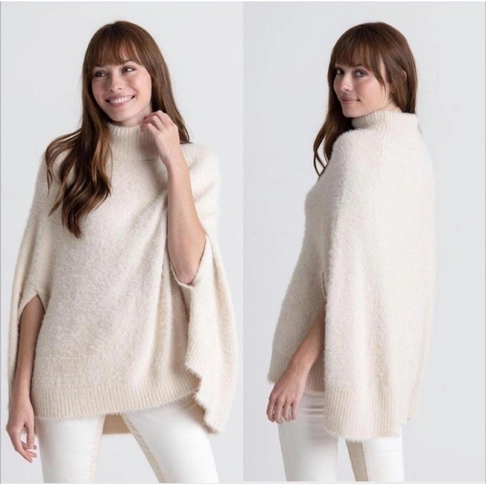 Mersea Chalet Poncho One Size P Cream Mock Neck Eyelash Pockets Classic Timeless